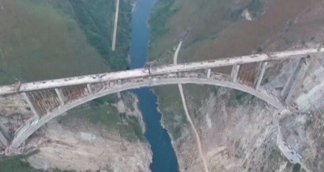 New bridge connecting China.